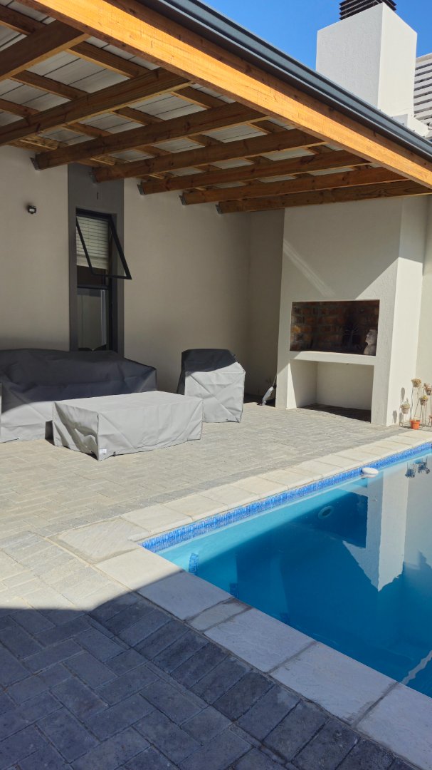 3 Bedroom Property for Sale in Sitari Country Estate Western Cape